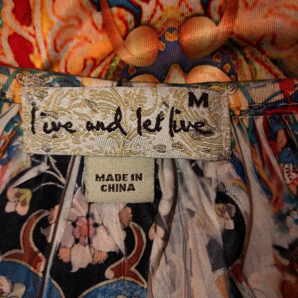 Live and Let Live Multicolored Top - Picture 14 of 16